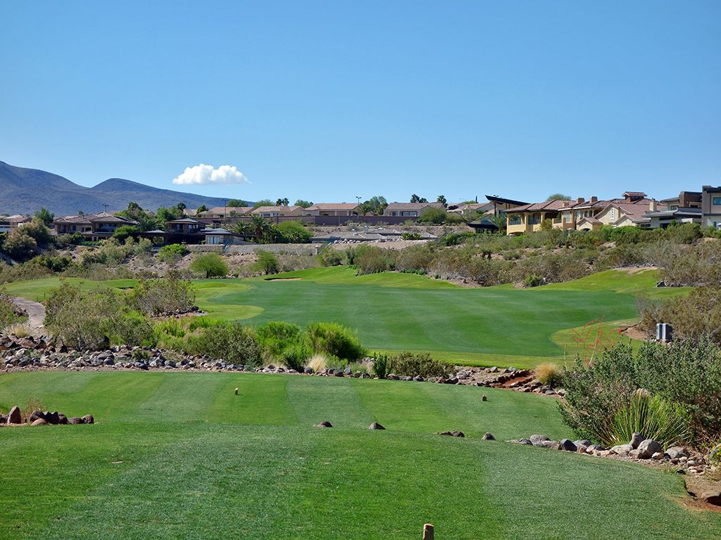 17th Hole at Rio Secco Golf Club (548 Yard Par 5)